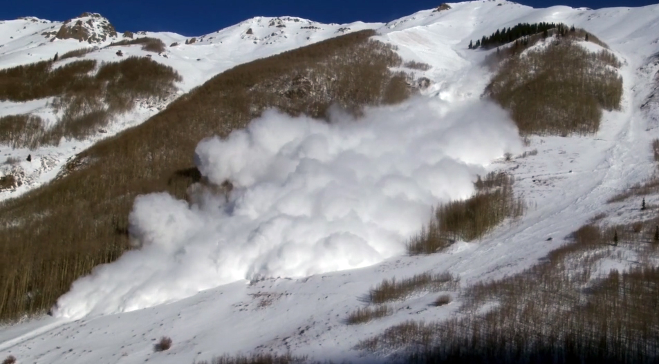 Watch Massive Telluride Avalanche Triggered This Week Gear Junkie